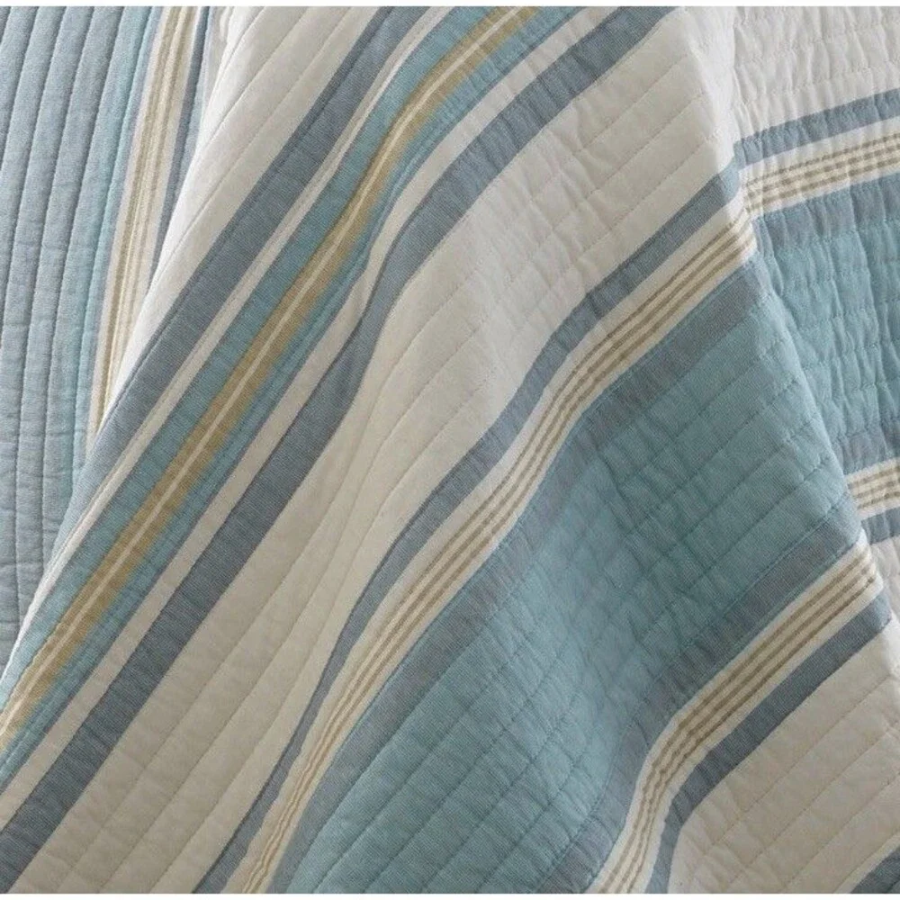 Levtex Kailua King / Cal King Comforter Set - Levtex Home NEW